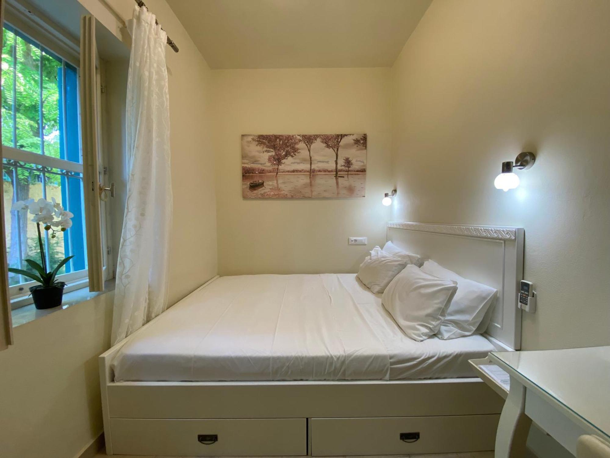 Maison Masse - With Private Courtyard (adults Only) Apartment